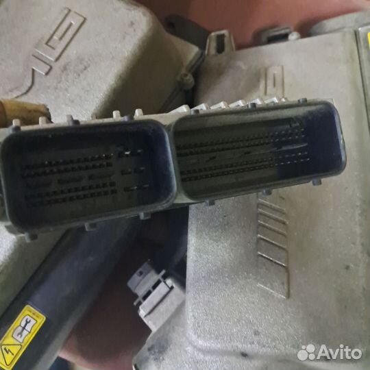 Блок управления двигателем Mercedes C-Class AMG