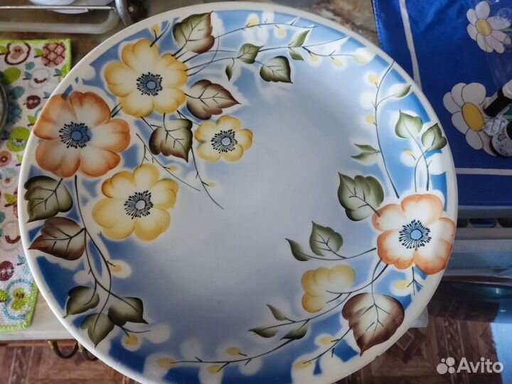 Большое сервировочное блюдо