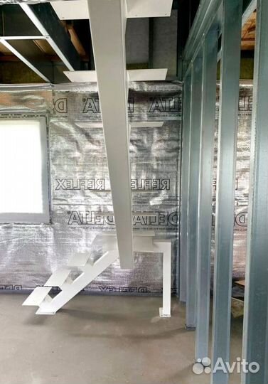 Г-образная лестница