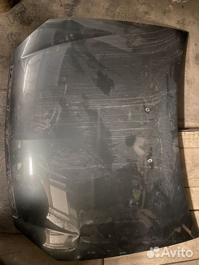 Капот на LADA priora