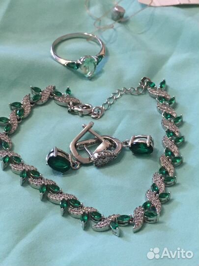Наборы серебрянных украшений