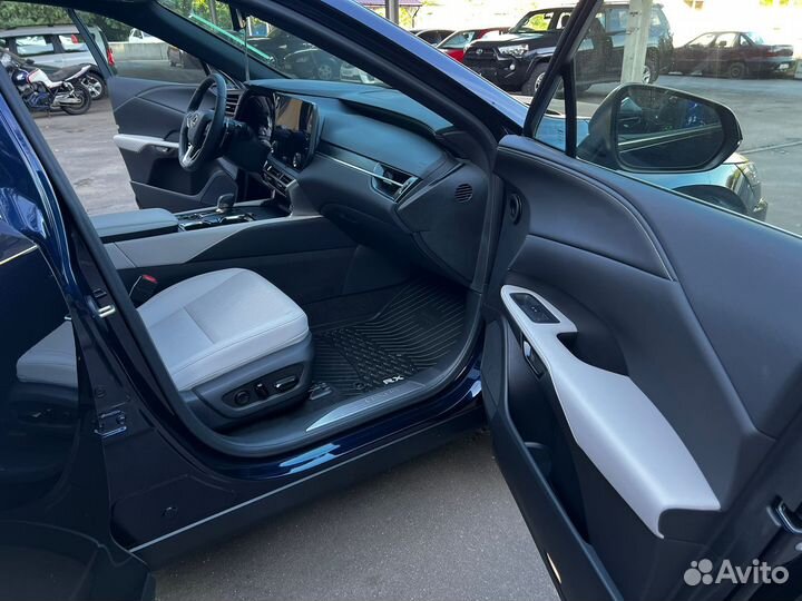 Lexus RX 2.4 AT, 2022, 80 км