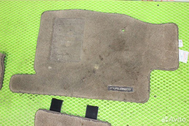 Коврики салонные Ford Explorer 4 U251 08г