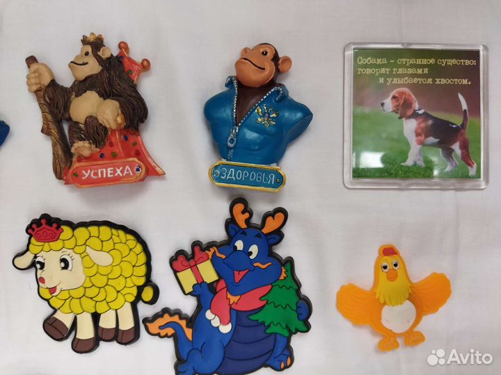 Магнитики на холодильник 13 штук