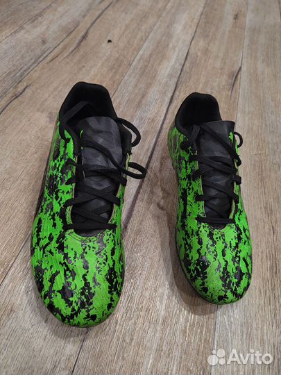 Футбольные бутсы nike
