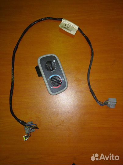 Блок управления задним отопителем Форд Транзит