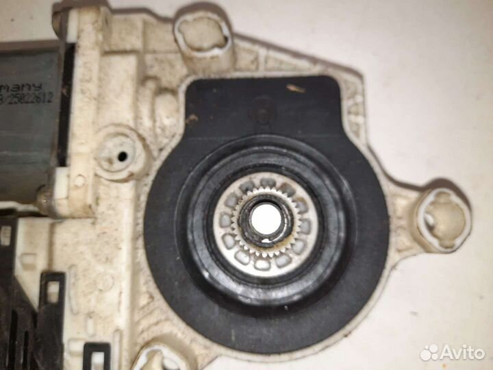 Мотор стеклоподъемника, VW Golf 4, 2001