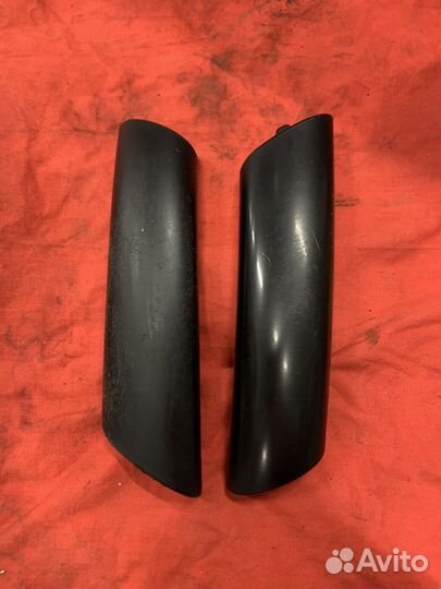 Внутренняя русючка двери Subaru Outback B13