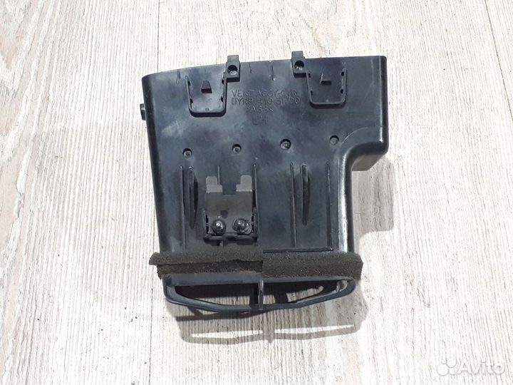 Дефлектор Воздуховод печки Nissan almera classic B