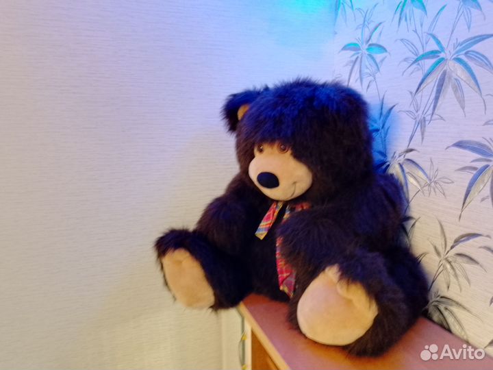 Большие плюшевые медведи