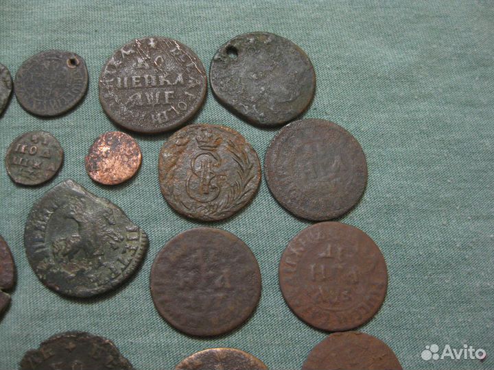 Монеты Петра 1 и сибирская монета.оригиналы