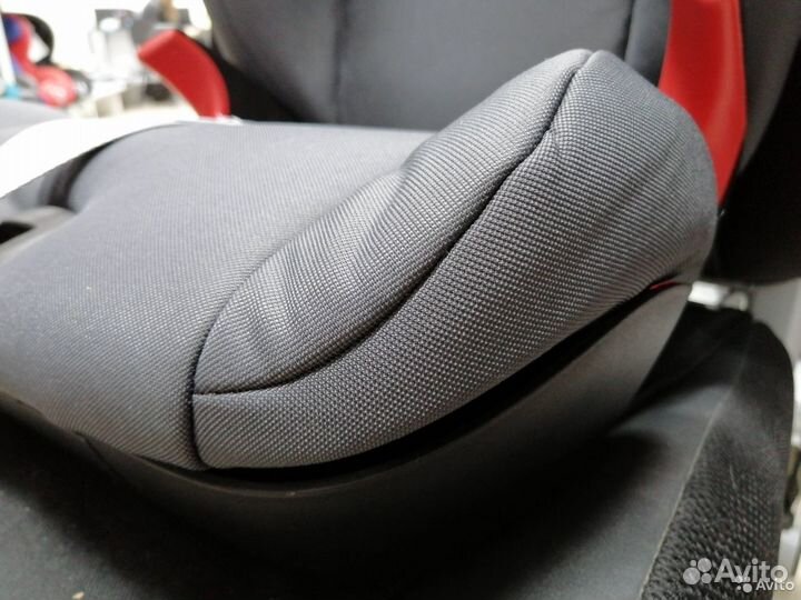 Детское автокресло