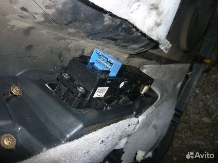 8581009110 window control unit SsangYong Actyon