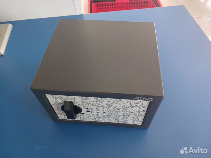 Сейф Aiko T-170 EL