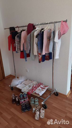 Пакет одежды и обуви для девочки р.98/104/110