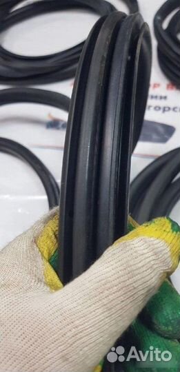 Уплотнитель двери Bmw 1 F20 2011-2015