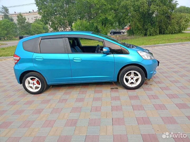 Honda Fit 1.3 CVT, 2007, 280 000 км