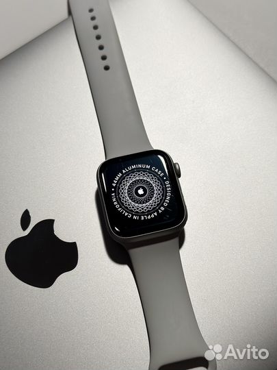 Apple watch SE 44 mm