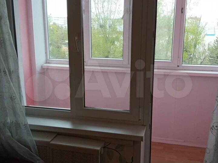 Комната 11 м² в 3-к., 6/9 эт.