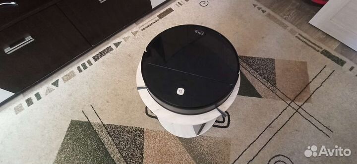 Робот пылесос royal wellfort VT-33