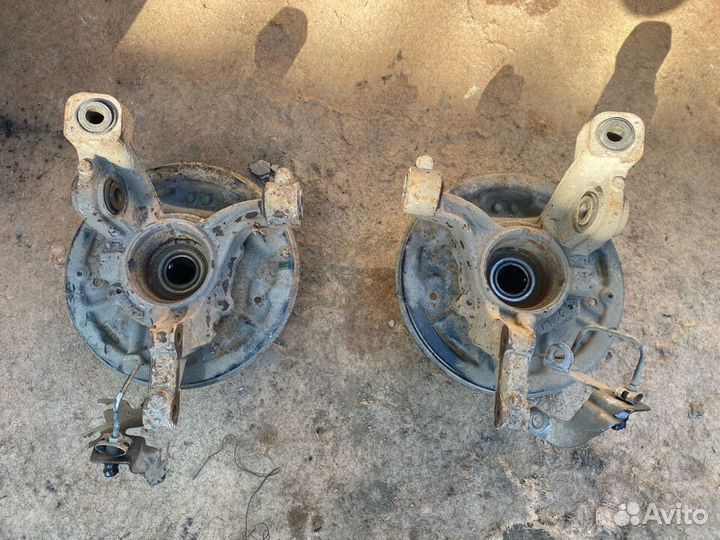 Кулак поворотный задний Renault Duster 4WD