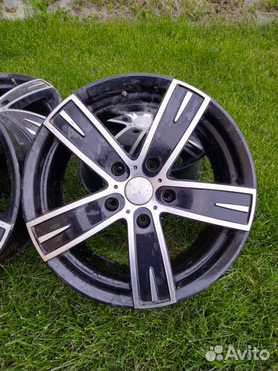 Литые диски VW Touareg