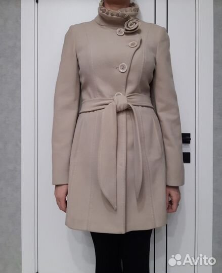 Пальто женское 46