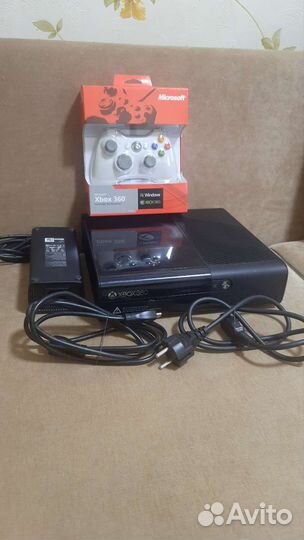 Игровая приставка xbox 360 e 500gb