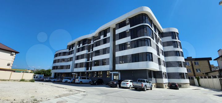 2-к. квартира, 65 м², 4/6 эт.