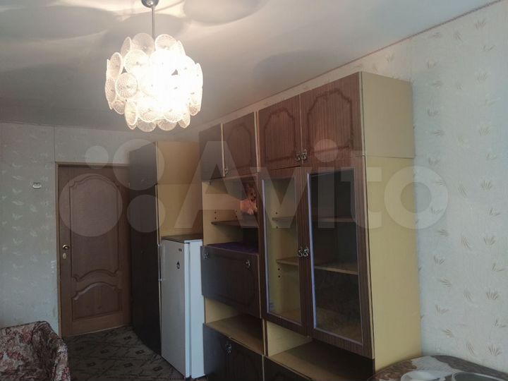 Комната 17 м² в 5-к., 3/5 эт.