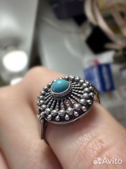 Кольцо с бирюзой