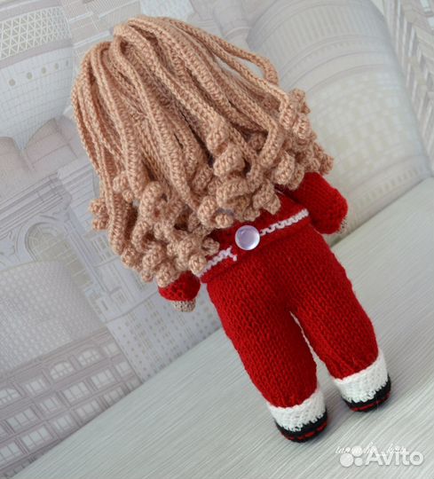 Кукла вязаная, ручная работа