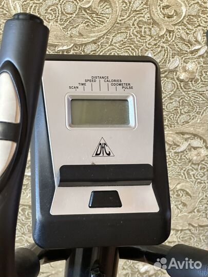 Эллиптический тренажер dfc