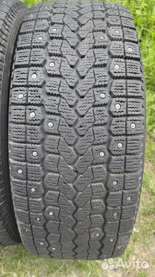 Yokohama Ice Guard F700S 20.5/55 R16