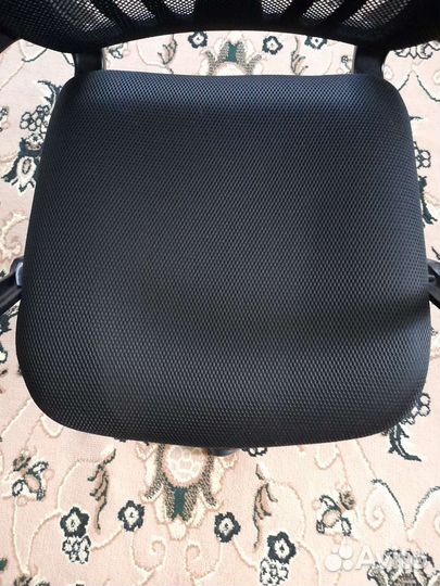 Компьютерное кресло