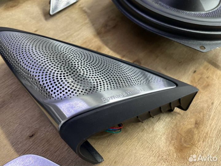 Сетки Bowers Wilkins BMW G30 G31