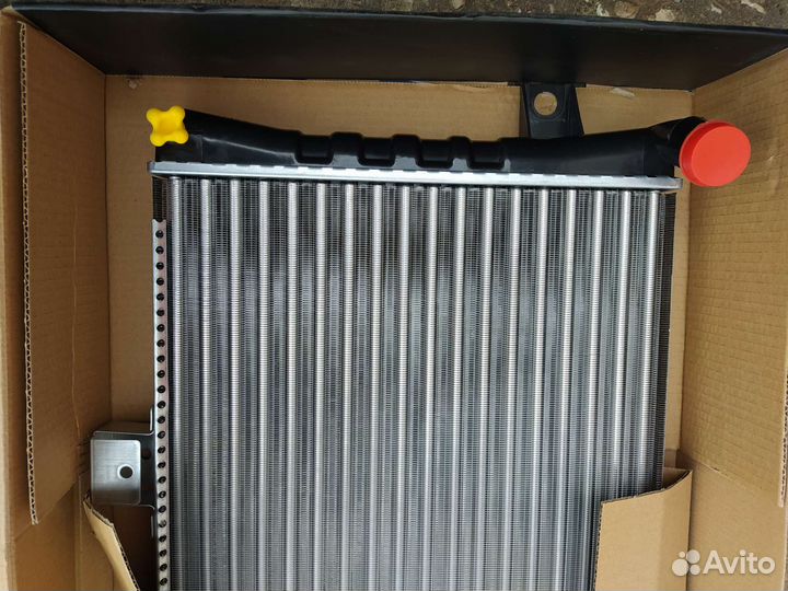 Радиатор Нива 21213