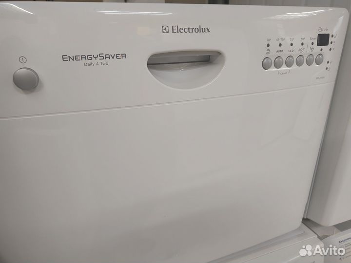 Посудомоечная машина Electrolux состояние новой