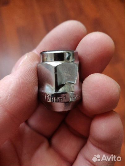 Гайки на колеса