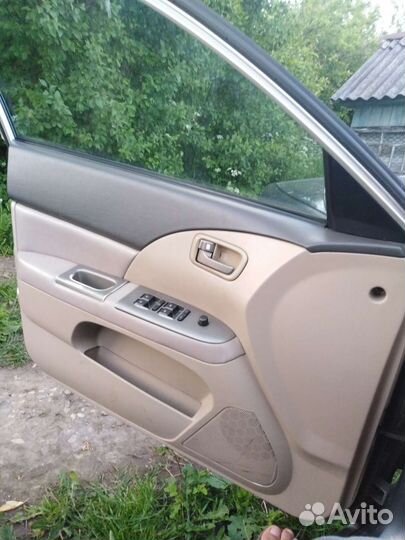 Дверь chery фора место с зеркалом и петла