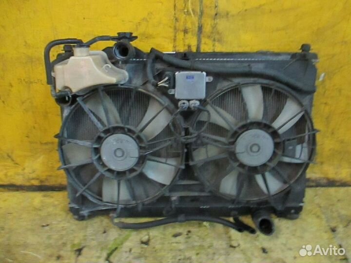 Радиатор двс Toyota Crown majesta UZS186