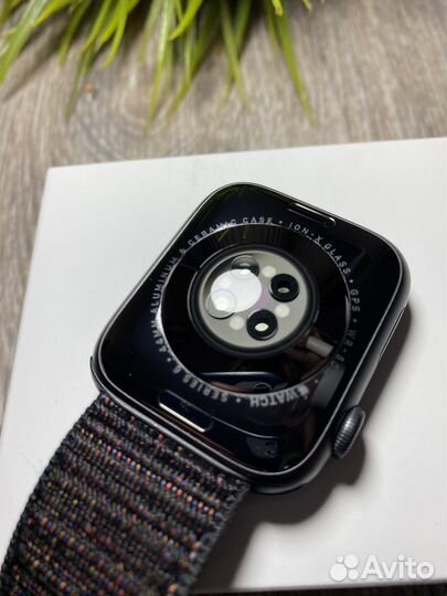 Часы apple watch 6 44 mm идеальные