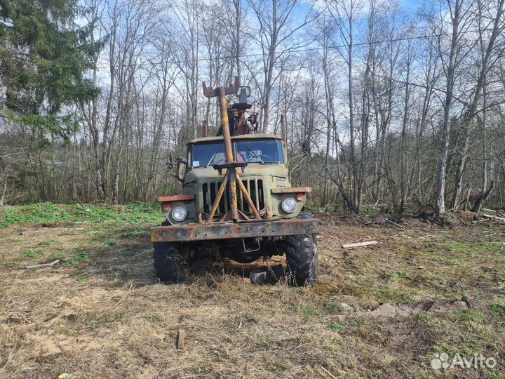 Урал 4320 с КМУ, 1990