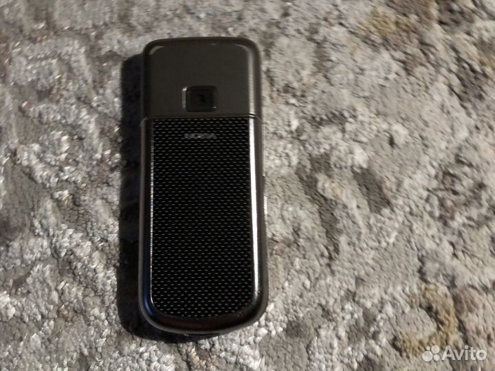 Телефон Nokia 8800