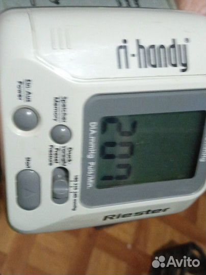 Тонометр автоматический на запястье