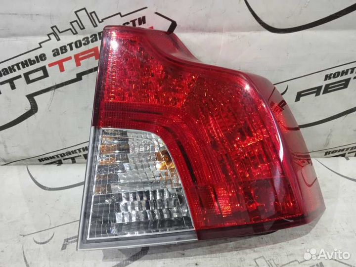 Фонарь volvo S40 MS 2 модель правый 31214607 XA182