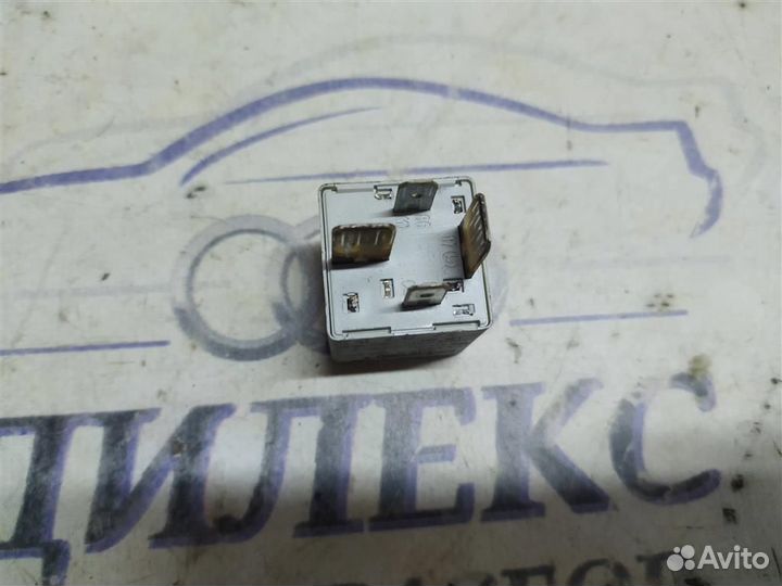 Реле Audi A6 (C6 4F) 2004-2011