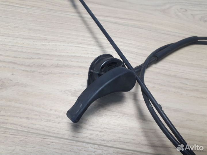 Трос замка капота Nissan almera g15