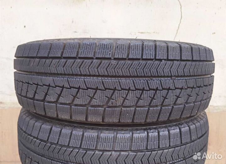 Bridgestone Blizzak VRX 185/65 R15 88Q