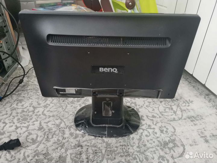 Монитор BenQ LCD 18.5